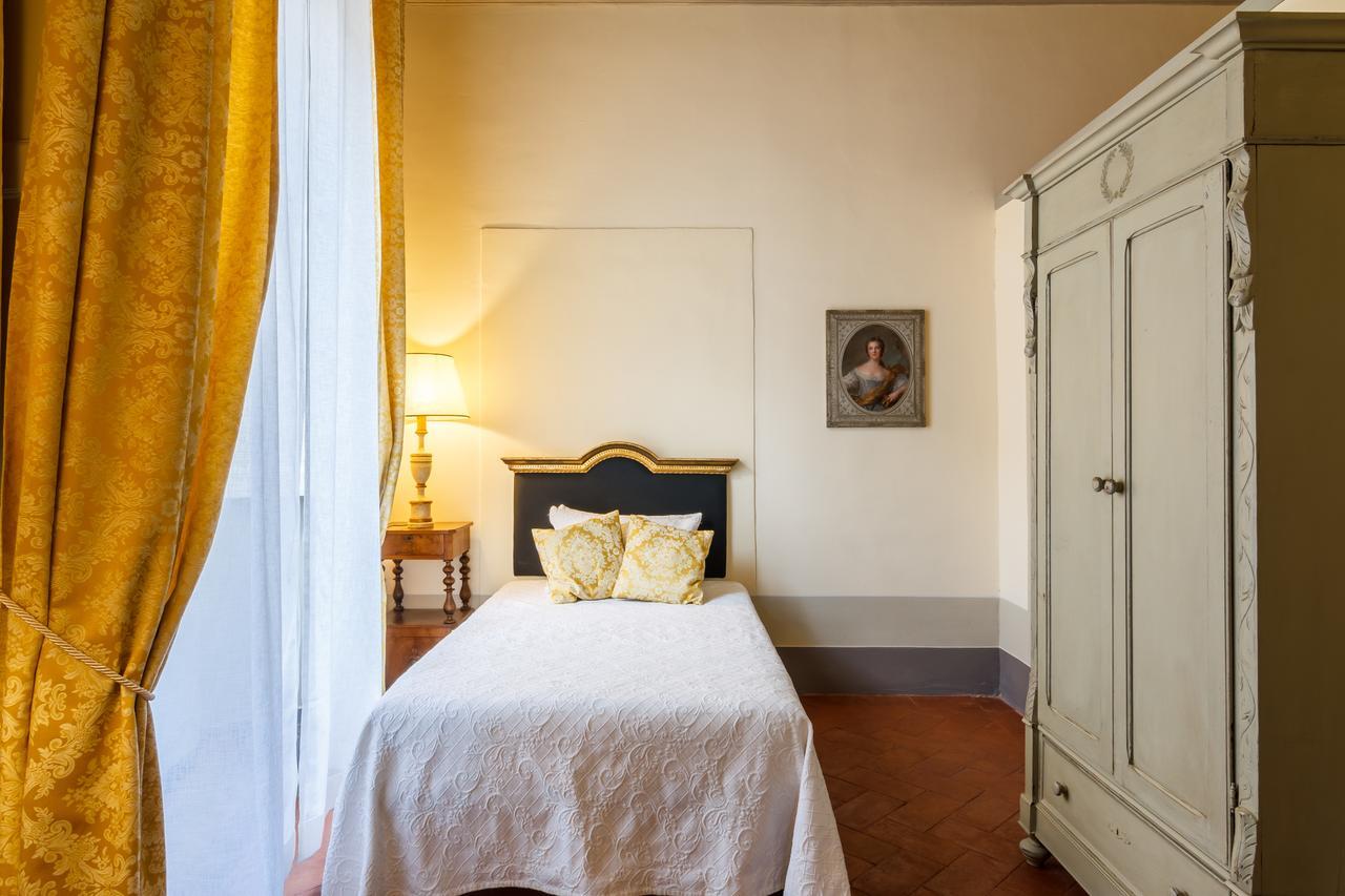 Dimora Storica Palazzo Puccini Bed & Breakfast Pistoia Luaran gambar