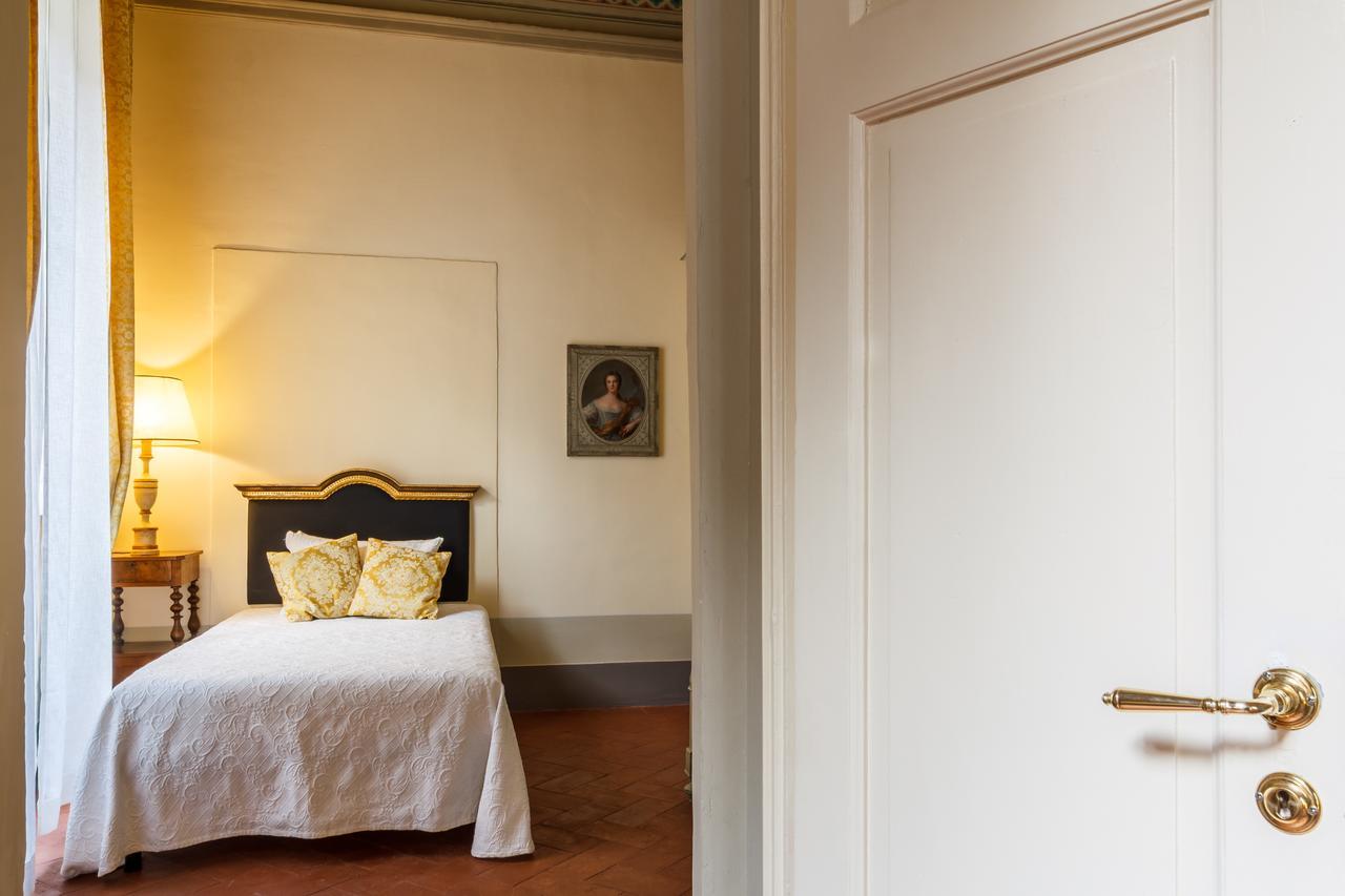Dimora Storica Palazzo Puccini Bed & Breakfast Pistoia Luaran gambar
