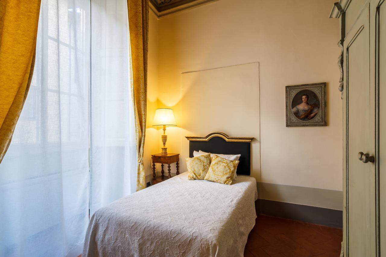 Dimora Storica Palazzo Puccini Bed & Breakfast Pistoia Luaran gambar