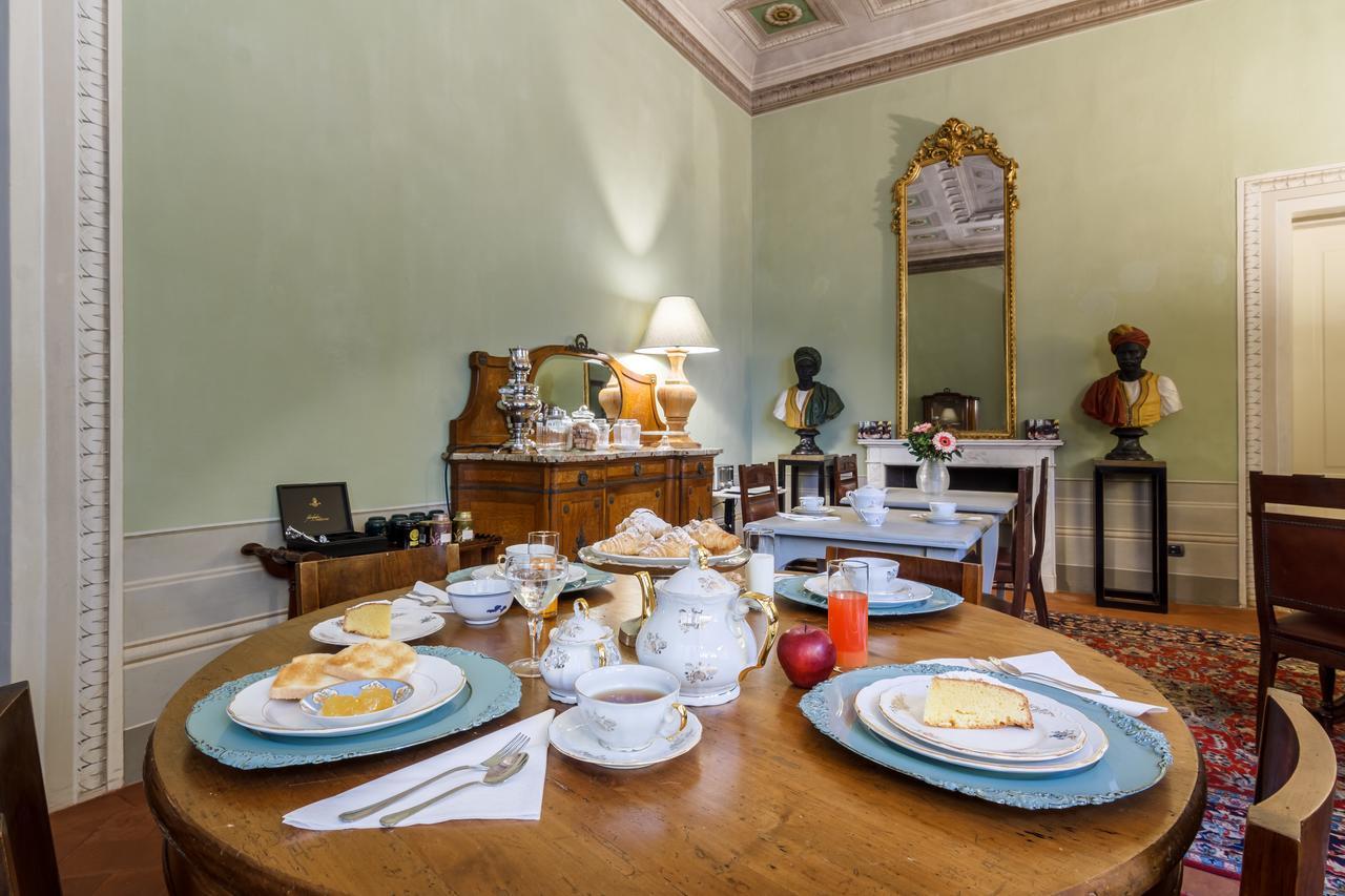 Dimora Storica Palazzo Puccini Bed & Breakfast Pistoia Luaran gambar